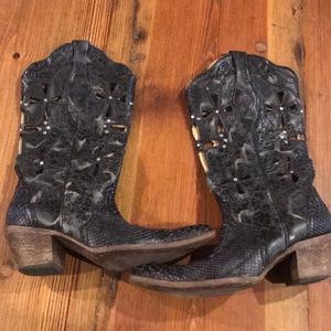 Vintage Corral Black Boots